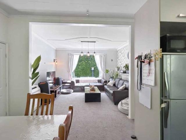 HAWTHORNDALE 3 BEDROOMS