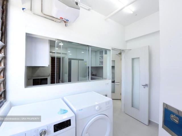 Hawaii Tower D15, Condominium