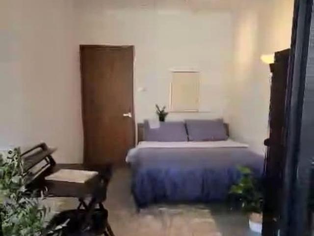 Hawaii Tower D15, Condominium