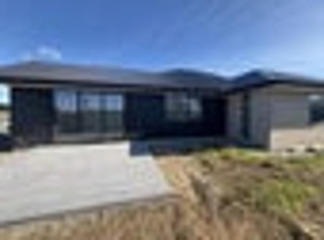 Hawera, 3 bedrooms, $630 pw