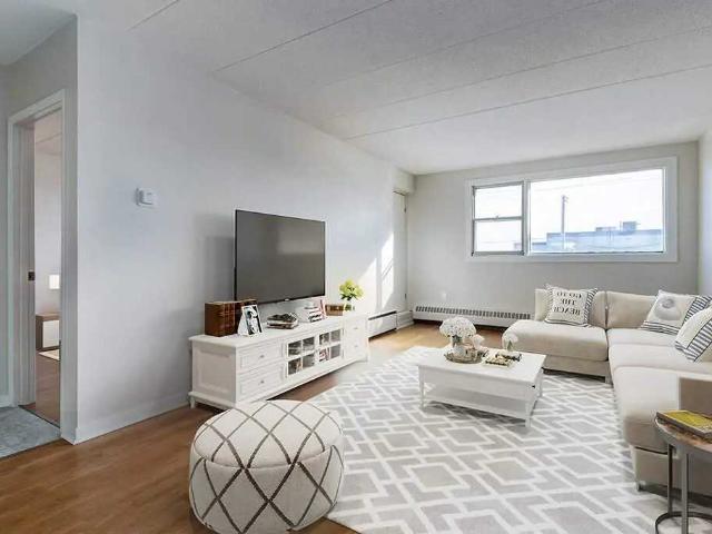 Haworth Manor 2 Bedroom Apartment for Rent at 2630 6th Ave N, Regina, SK S4R 0P2 Coronation Park