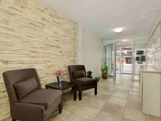 Haworth Estates 1 Bedroom Apartment for Rent at 117 14 Ave Sw, Calgary, AB T2R 0L8 Beltline