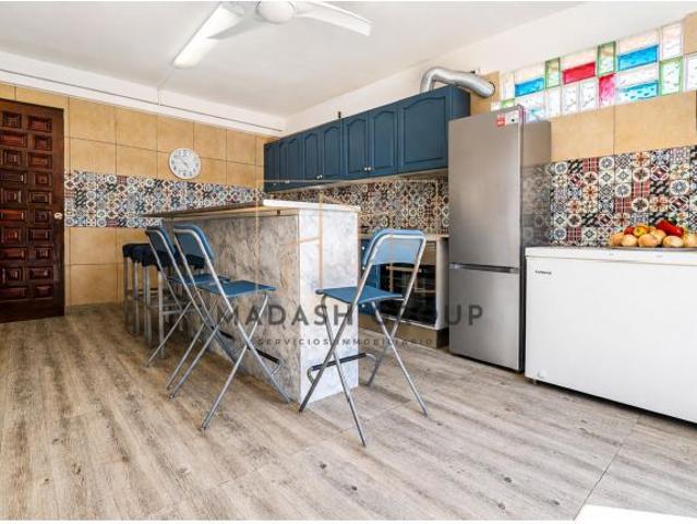 Hay casas que simplemente se visitan y otras en las que, desde el primer momento, puedes imaginar có