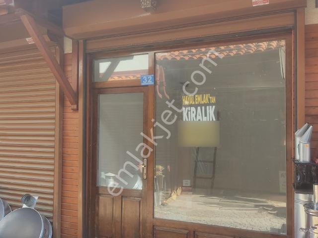 Hayal Emlak'tan Arastada Kiralık Dükkan