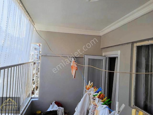 Hayat Gayrimenkul Danışmanlık Merkezinden Vakıfsız 3+1 Daire
