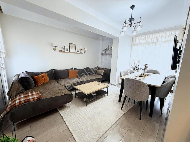 Hayat Park 4 Yeni Bina Ara Kat Temiz Ferah Satılık 2+1 Daire