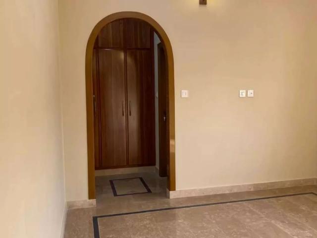 Hayatabad phase 1 Sector E2, 10 Marla North open house for sale Peshawar ID 31787