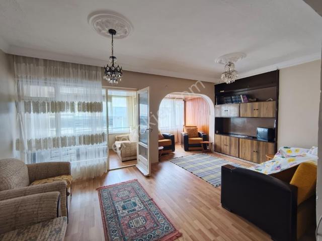 Haydarçavuş Mahallesi'nde Satılık Geniş 3+1 Daire