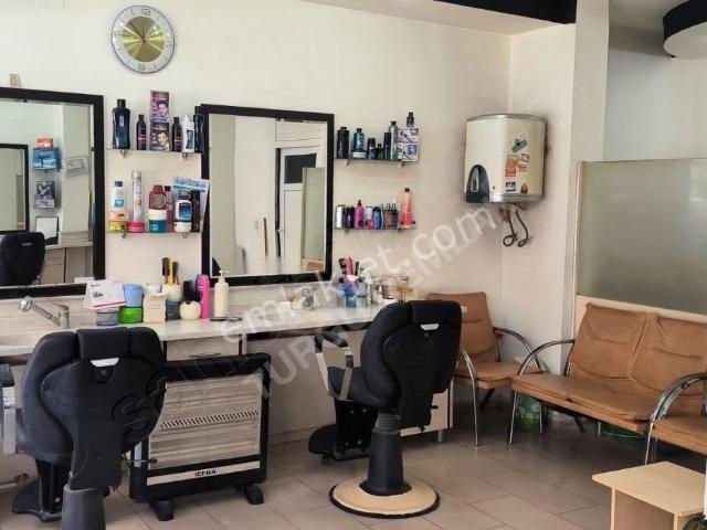 Hazır Müşterili Satılık Berbe Dukanı