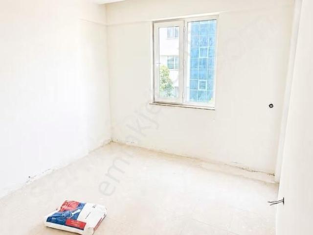 Hazar Yatırım'dan Konyaaltı Sarısuda 2+1 Tadilatlı Satılık Daire