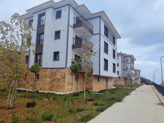 Hazar Gölü Gezinde Satılık 2+1 Tokı Dairesi, Eşyalıdır
