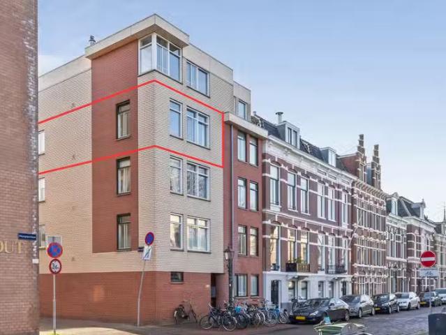 Hazepaterslaan 26 A Haarlem