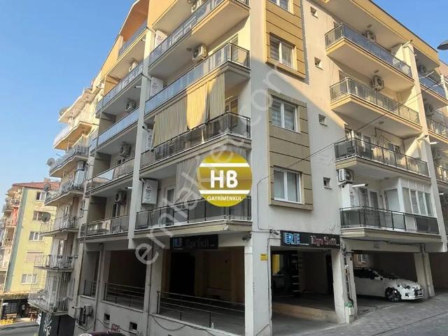 Hb’den 1+1 Eşyalı Satılık, D. Gazi Blv. Üst Sokağında Doğalgazlı