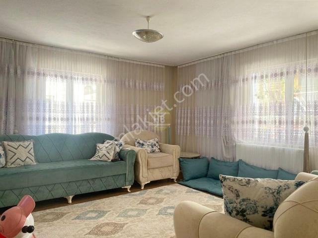 Hb'den 3+1 Satılık Daire, Çankaya Caddesi Üzeri, Ara Kat, Balkon
