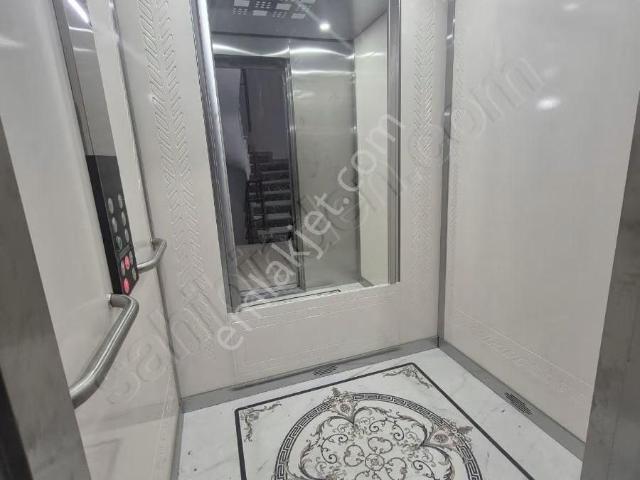 Hg 165 Kırmızıtoprak Mah. 204 M2 4+1 Dubleks Daire