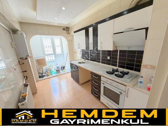 Hemdem Gayrimenkul'den Alsancak'ta Yapılı 3+1 Satılık Daire
