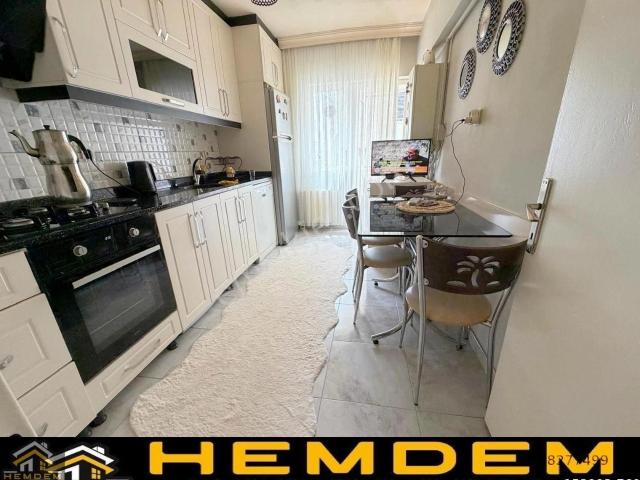 Hemdem Gayrimenkul'den İstasyon'da Merkezde Ön Cephe 3+1 Satılık Daire