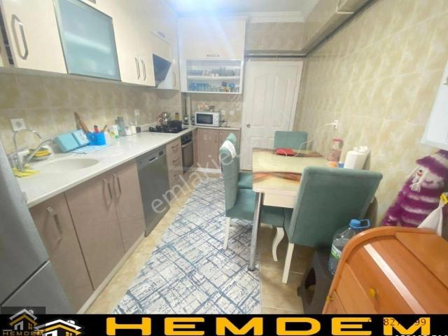 Hemdem Gayrimenkul'den Topçu'da Merkezi Konumda 3+1 Satılık Daire