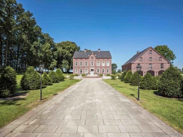 HEMING IMMOBILIEN Repräsentieren oder Residieren?