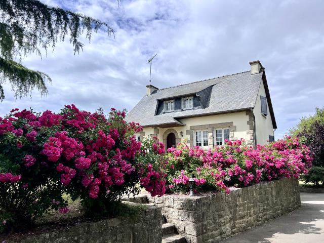 HENANSAL 22400, au calme, sans nuisance, maison de 1974, à rénover