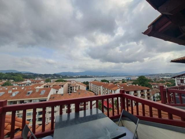 Hendaye, Plage T1 bis de 29m2 balcon terrasse