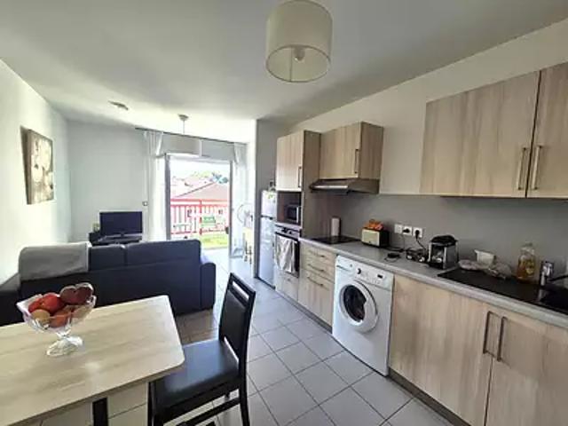 Hendaye 64700 Achat / Vente appartement 2 pièces t2 cave