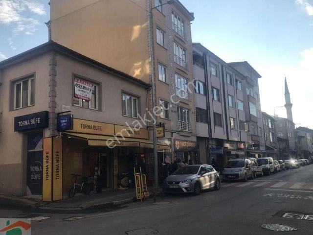 Hendekyanı Cadde Üzeri 2 Katlı, 2 Daire Ve Dükkanlı Komple Bina