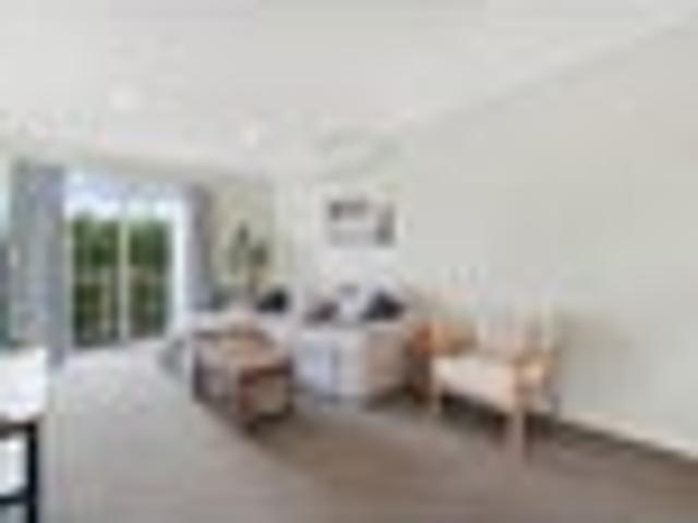 Henderson, 3 bedrooms, $570 pw