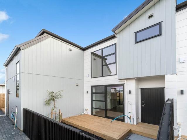 Henderson, 3 bedrooms