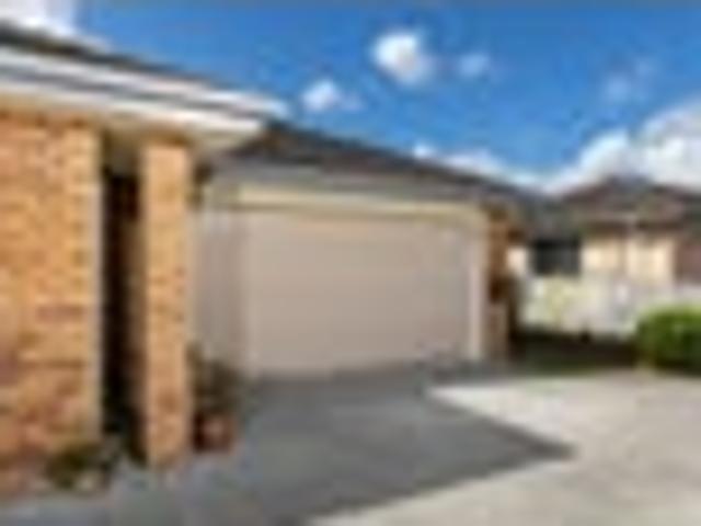 Henderson, 3 bedrooms, $645 pw