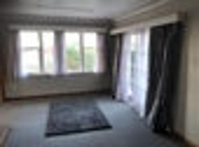 Henderson, 3 bedrooms, $650 pw