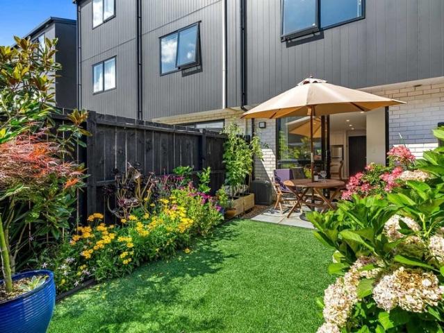 Henderson, 3 bedrooms