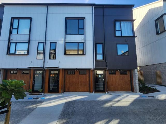 Henderson, 3 bedrooms
