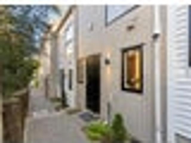 Henderson, 2 bedrooms, $580 pw