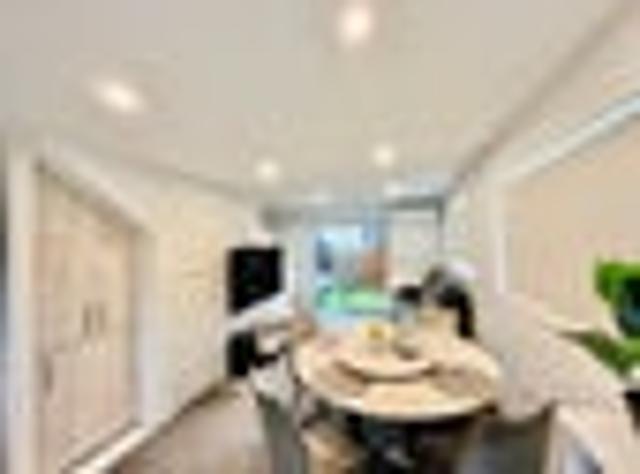 Henderson, 2 bedrooms, $590 pw