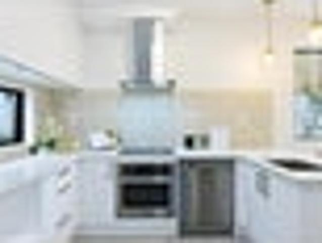 Henderson, 2 bedrooms, $620 pw