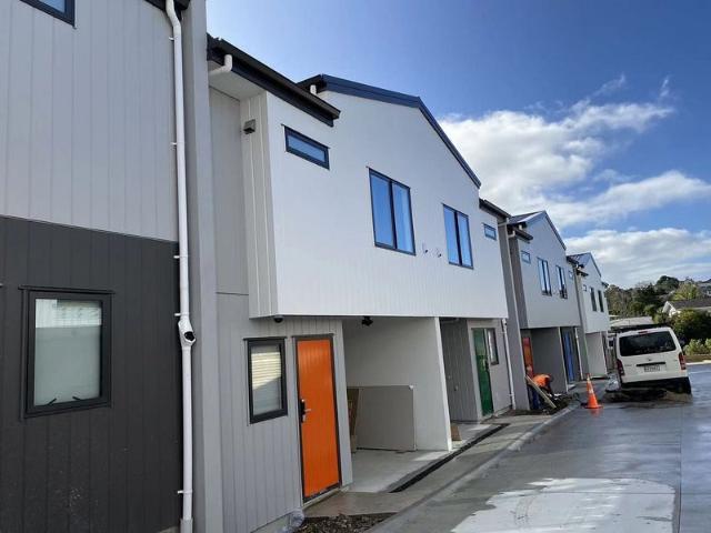Henderson, 2 bedrooms
