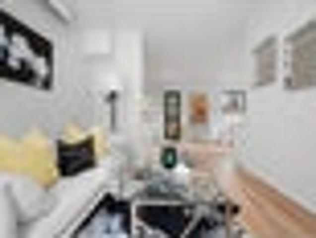 Henderson, 2 bedrooms, $659 pw