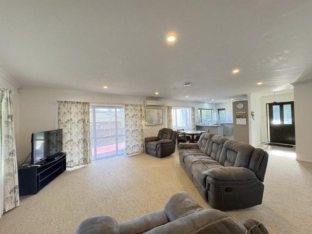 henderson, 4 bedrooms