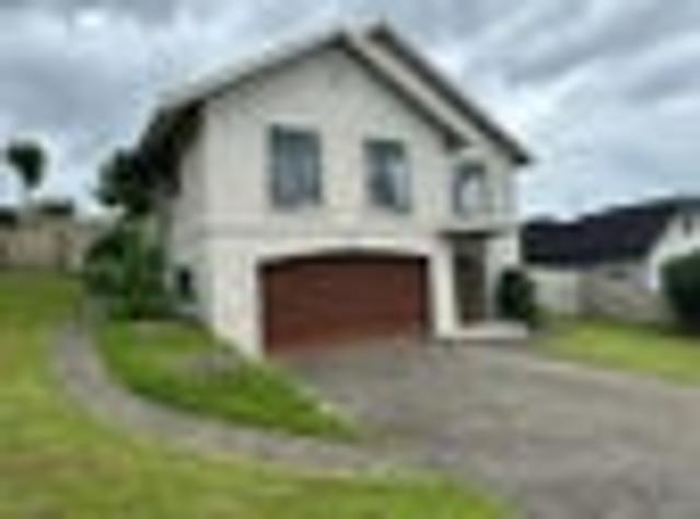 Henderson, 4 bedrooms, $820 pw