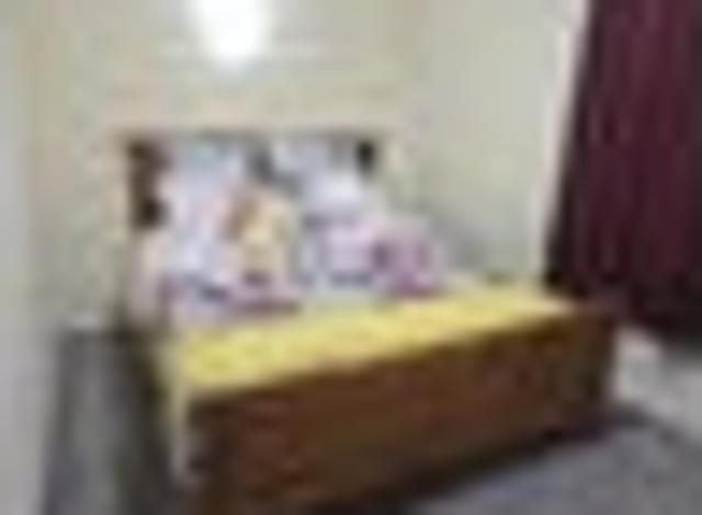 Henderson, 5 bedrooms, $750 pw