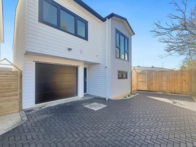 henderson, 5 bedrooms