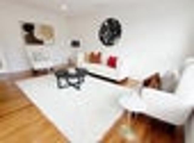Henderson Heights Entry Residence Home