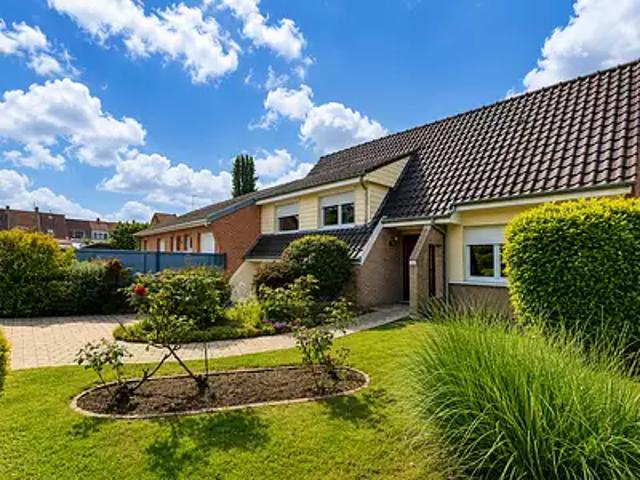 Hénin Beaumont 62110 Achat / Vente maison 5 pièces t5 au dernier étage