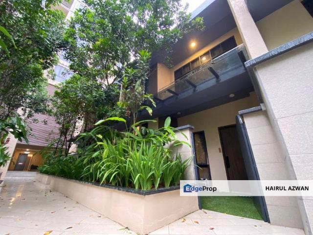 Henna Residence @ The Quartz