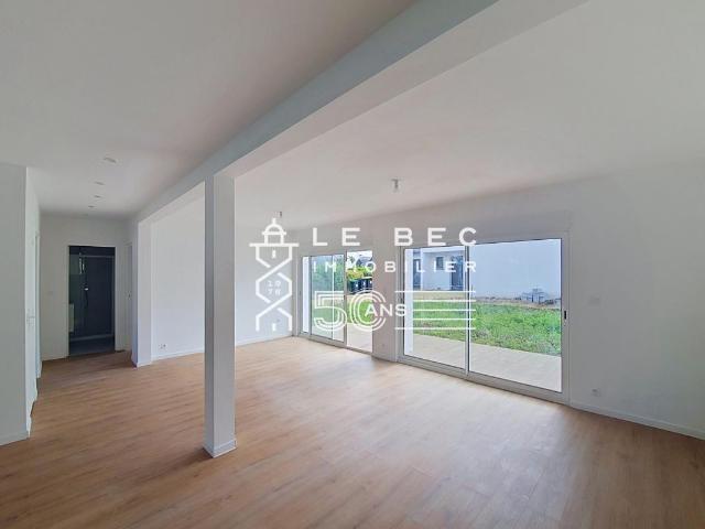 HENNEBONT: Maison vie de plain pied avec 4 chambres et garage
