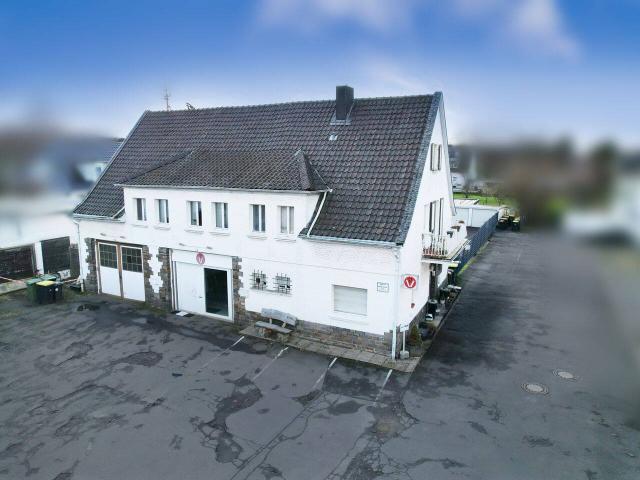 Hennef Sieg: Großflächiges Wohngeschäftshaus Wohnen & Vermieten in bester Lage