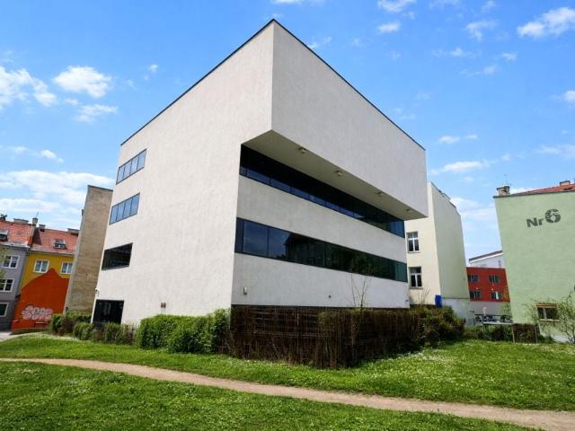 Henryka Sienkiewicza 1 480 m², Opole