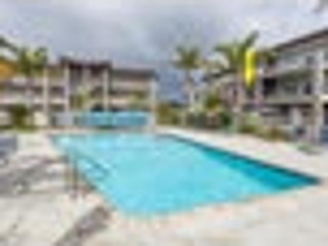 HEATED POOL, SPA, GYM, FURNISHED – LET’S GO!