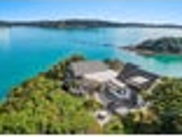 Headland Waterfront with Panoramic Gulf Views